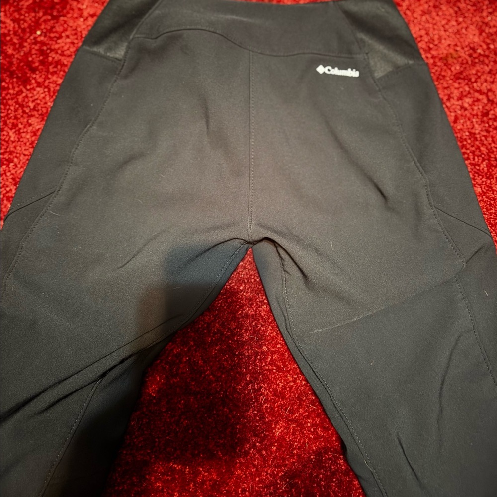 Columbia black insulated woman’s pants